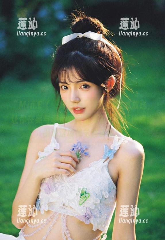 “Min.E (민이)白色”作品集高清放送，让你在美与幸运之间游刃有余，赶快点击围观这场视觉盛宴吧！